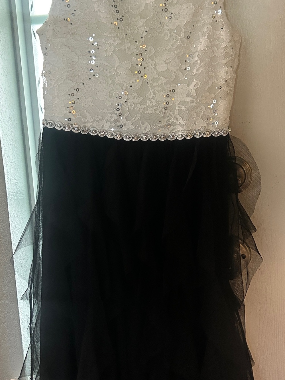 Girls Black and White Lace Sequin Tulle Dress